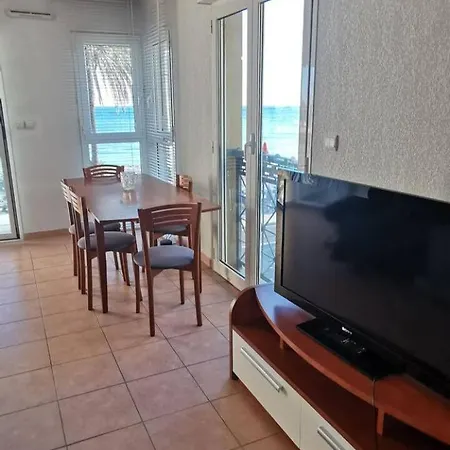 Azzurra Superbe 2p Et Vu Apartment