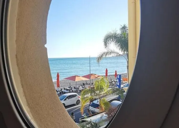 Azzurra Superbe 2p Et Vu Апартаменты