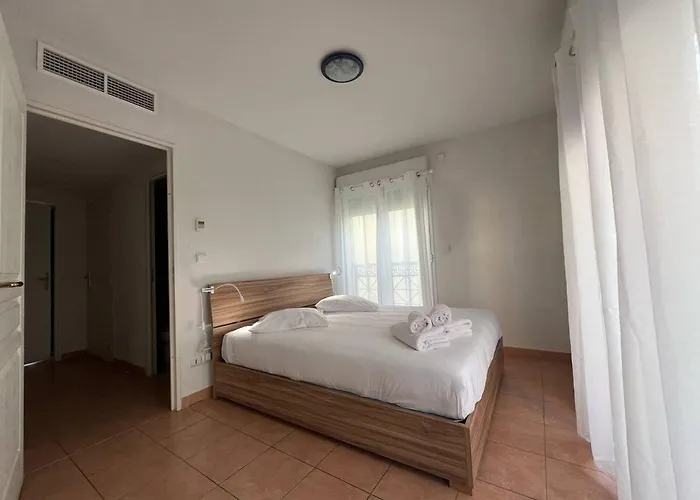 Azzurra Superbe 2p Et Vu Apartment